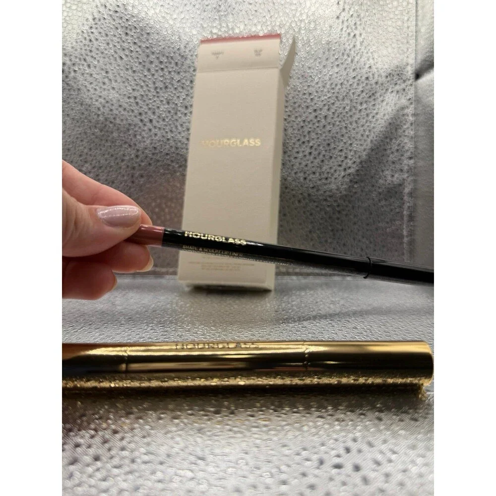 Hourglass discontinued sculpt